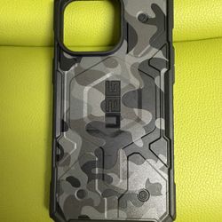 URBAN ARMOR GEAR UAG Designed for iPhone 15 Pro Max 