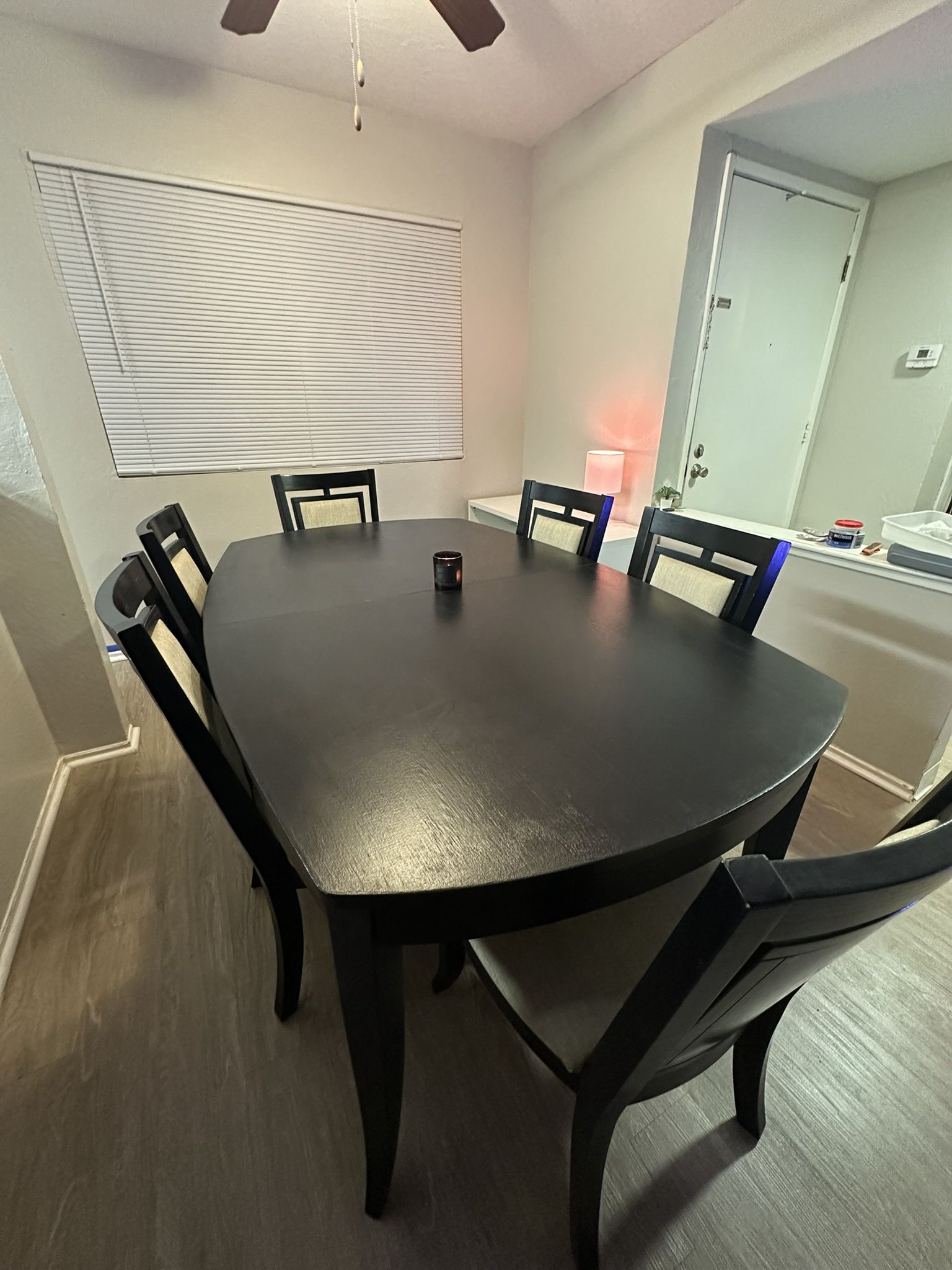 Dinning Table