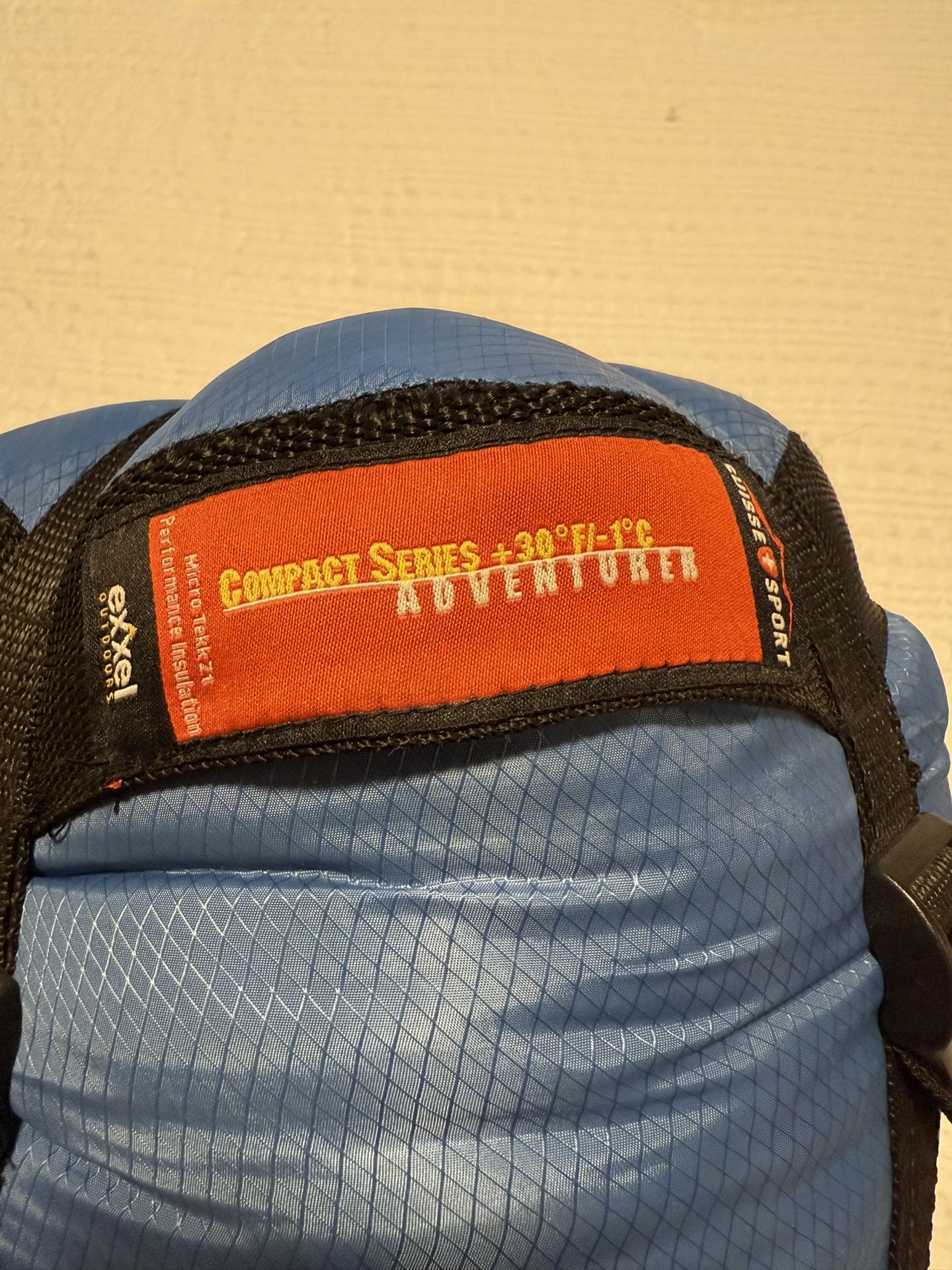 Suisse Sport Mummy Bag