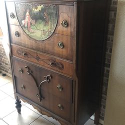 5 Drawer Antique Dresser 