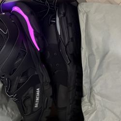 BALENCIAGA Track Led