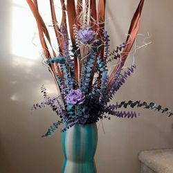 Long glass vase with flowers 🌸