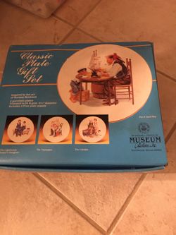 Museum plates