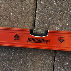 Johnson Level Aluminum 96-in 3 Vial Box beam level