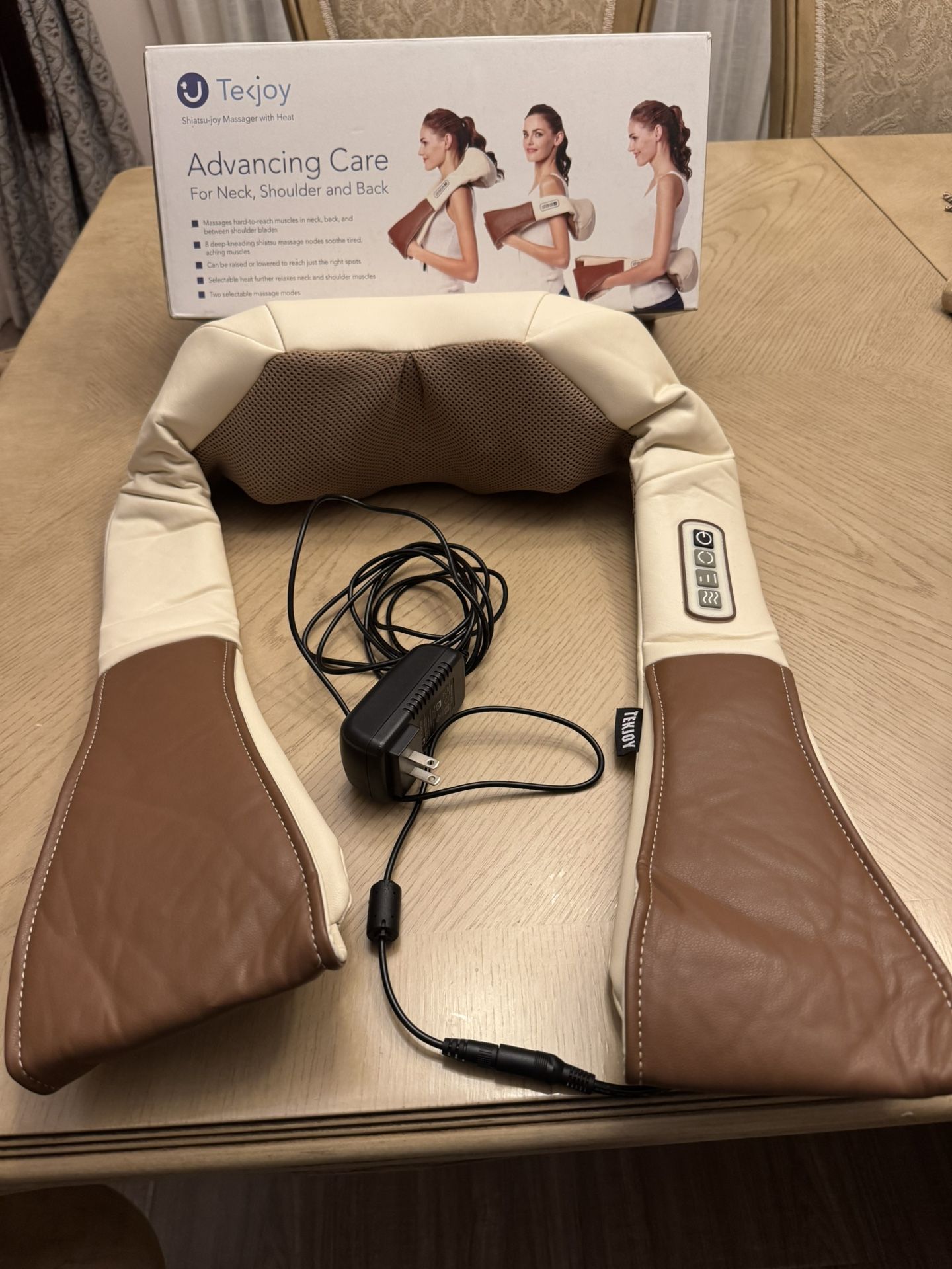 Shiatsu Neck and Body Massager (new)