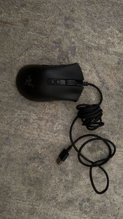 Razer DeathAdder V2 Wired Gaming Mouse.