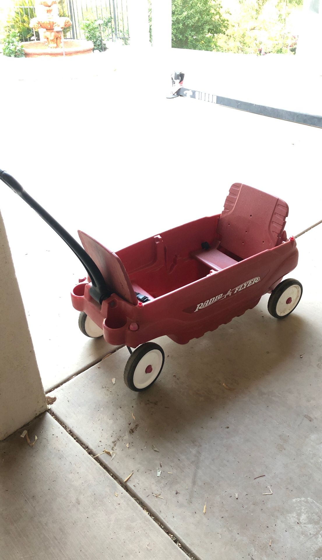 Radio Flyer Convertible Wagon