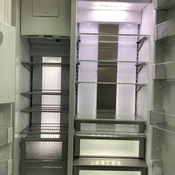 Monogram Side-by-Side Refrigerator in Adjustable Glass Shelves with Adjustable Door Bins and Sonos