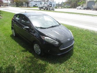 2014 Ford Fiesta S 4dr Hatchback