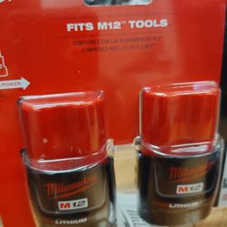Milwaukee Two 1.5ah Batteries M12