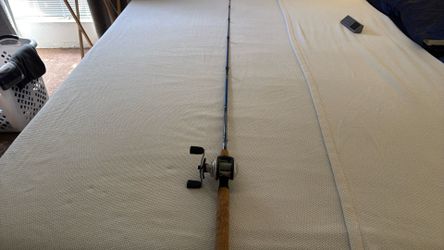 Abu Garcia Silver Max on Bass Pro Graphite Series Fishing
