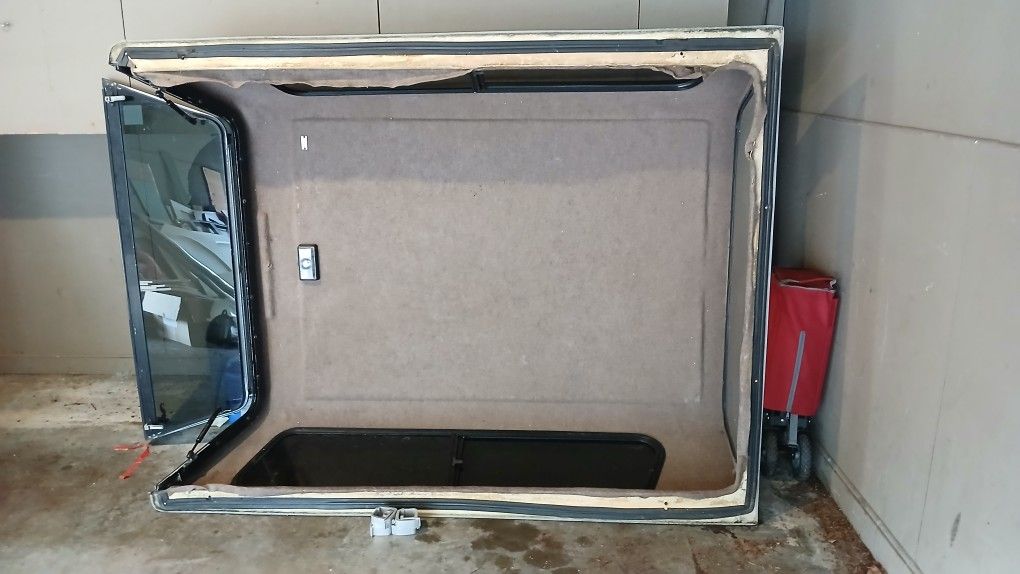 Camper Top 2002 Nissan Frontier Truck $75