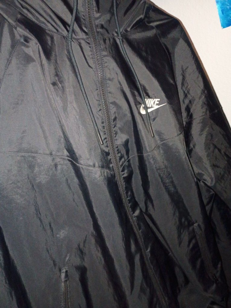 Black Nike Windbreaker 
