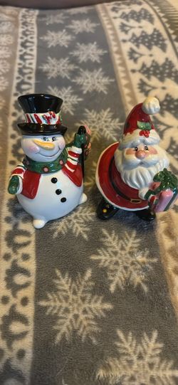 Fitz & Floyd’s Christmas Salt And Pepper Shakers
