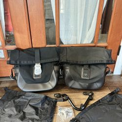 2Motorcycle Saddlebags(2Mounts/2Waterproof Bags)2SW Motech Triumph Bonneville