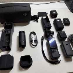 DJI Osmo Pocket 3 Creator Combo, Mic And Other Accessories Included