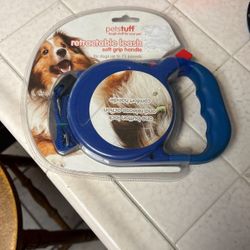 Retractable Leash for Dogs Up To 75 lbs. 