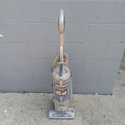 Shark Navigator Lift Away