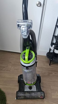 Bissel Clean View Swivel Pet