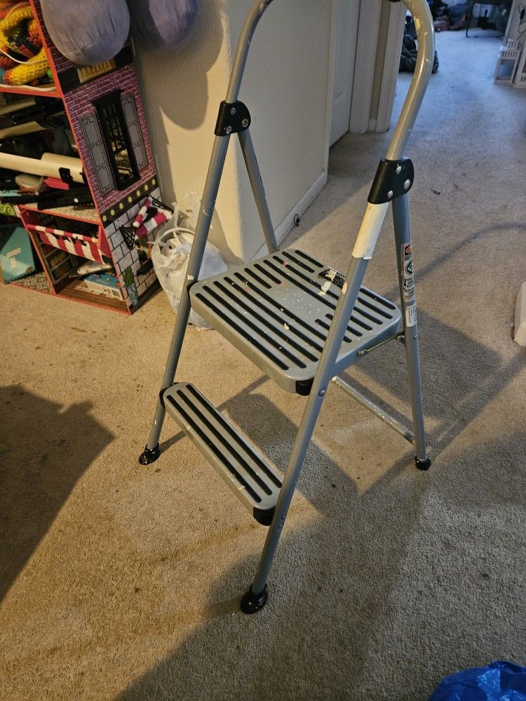 Two-Step Cosco Folding Step Ladder