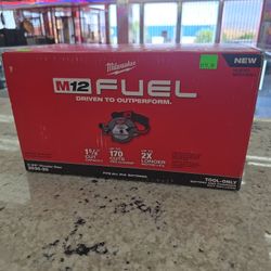 Milwaukee M12 5-3/8 Circular Saw NEW TOOL ONLY