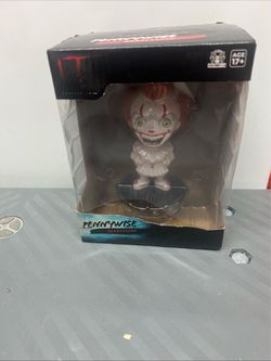 IT Chapter Two Pennywise Bobblehead Figure