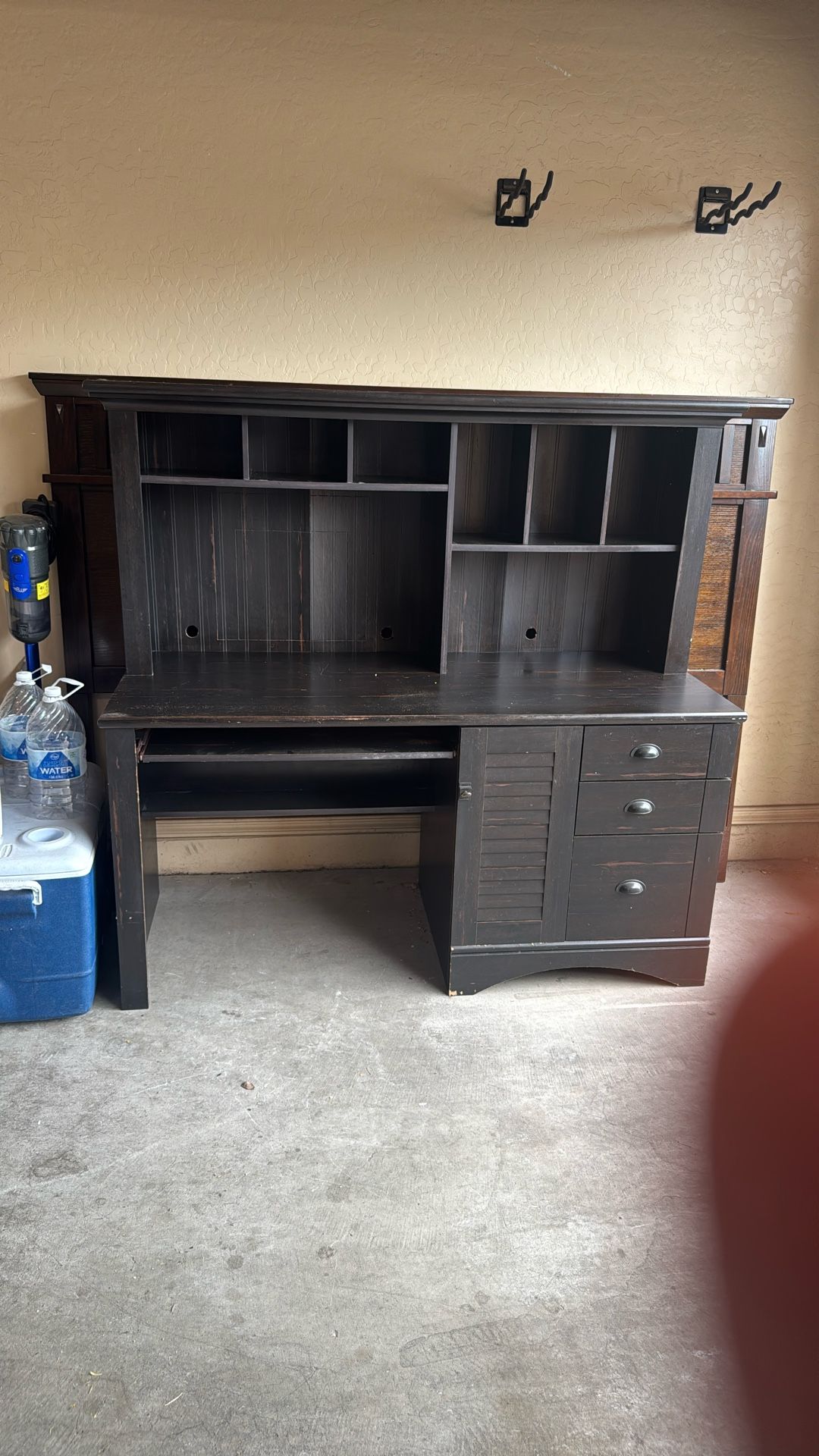 Desk with cubbies