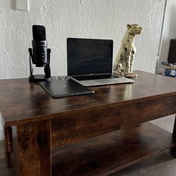 Enclosed Lift Top Coffee Table 