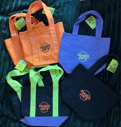 Trader Joe’s mini tote bags