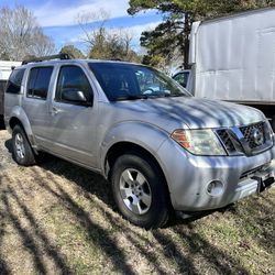 2008 NISSAN PATHFINDER 