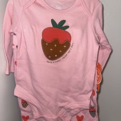 Baby Girl Valentine's Day Outfit Set, 2-Piece Size 3-6 M
