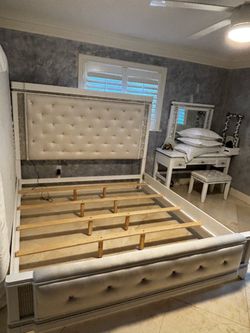 Crystal bed frame