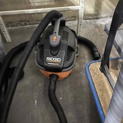 Portable Vacuum 