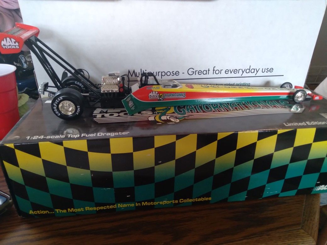 1/24 Scale Dragster Diecast 1998 Gatornationals 1 Of 8000