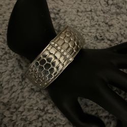 SilverTone Designer Bracelet With Rhinestones 