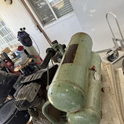 Hitachi Air Compressor 