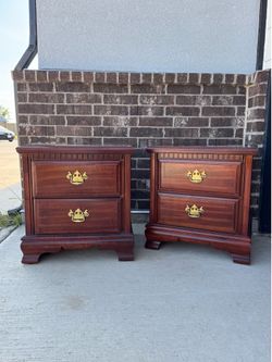 Beautiful Cherry Wood Stain Nightstands