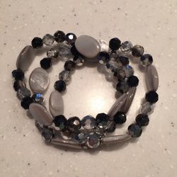 Cookie Lee White and Black Beaded Bracelets
