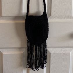 Black 60s Hippie Crossbody Bag With Fringes