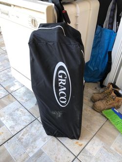 Graco pack and play