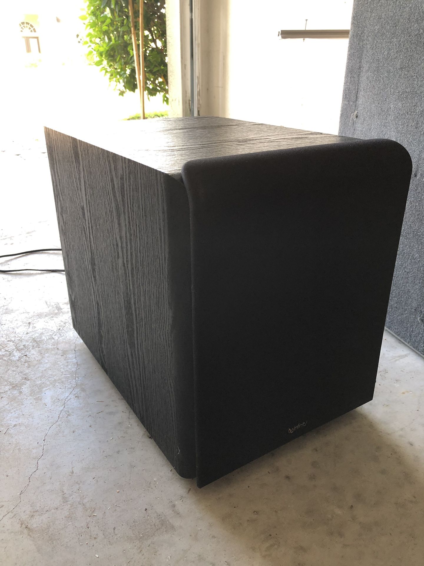 Infinity PS210 Subwoofer (Surround Sound compatible)
