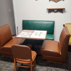 Retro Booth Seating And Table Set Up