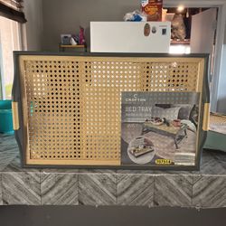 Bed tray 