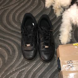 Black Air Force Ones 