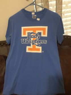 SmAll women’s UT SHIRT