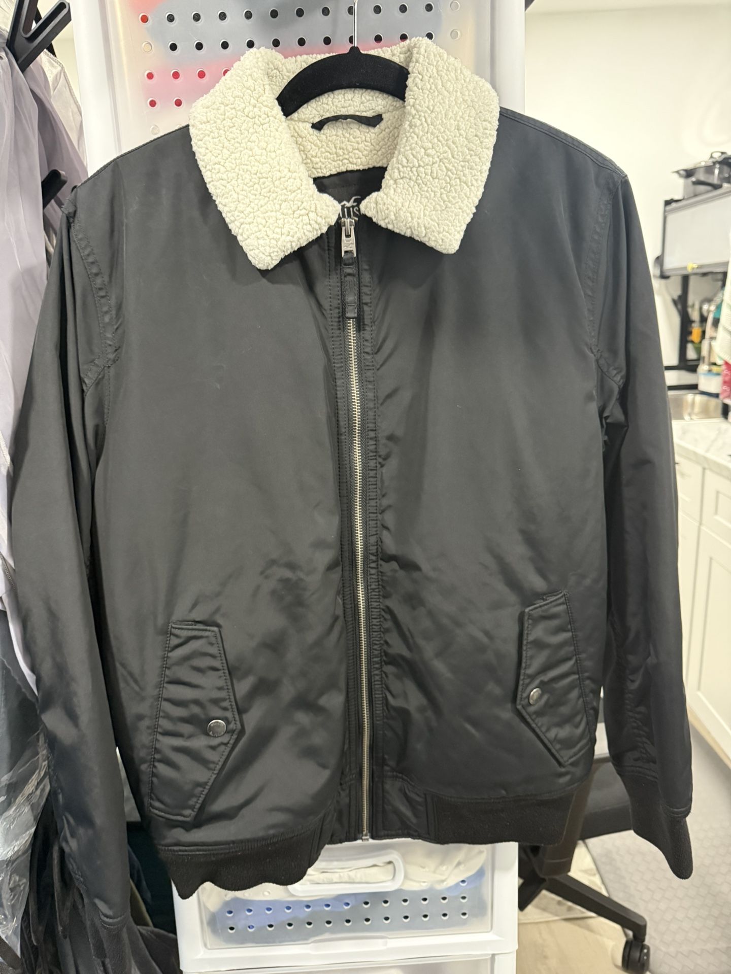 Hollister Faux Shearling-Lined Bomber Jacket Men Size XS