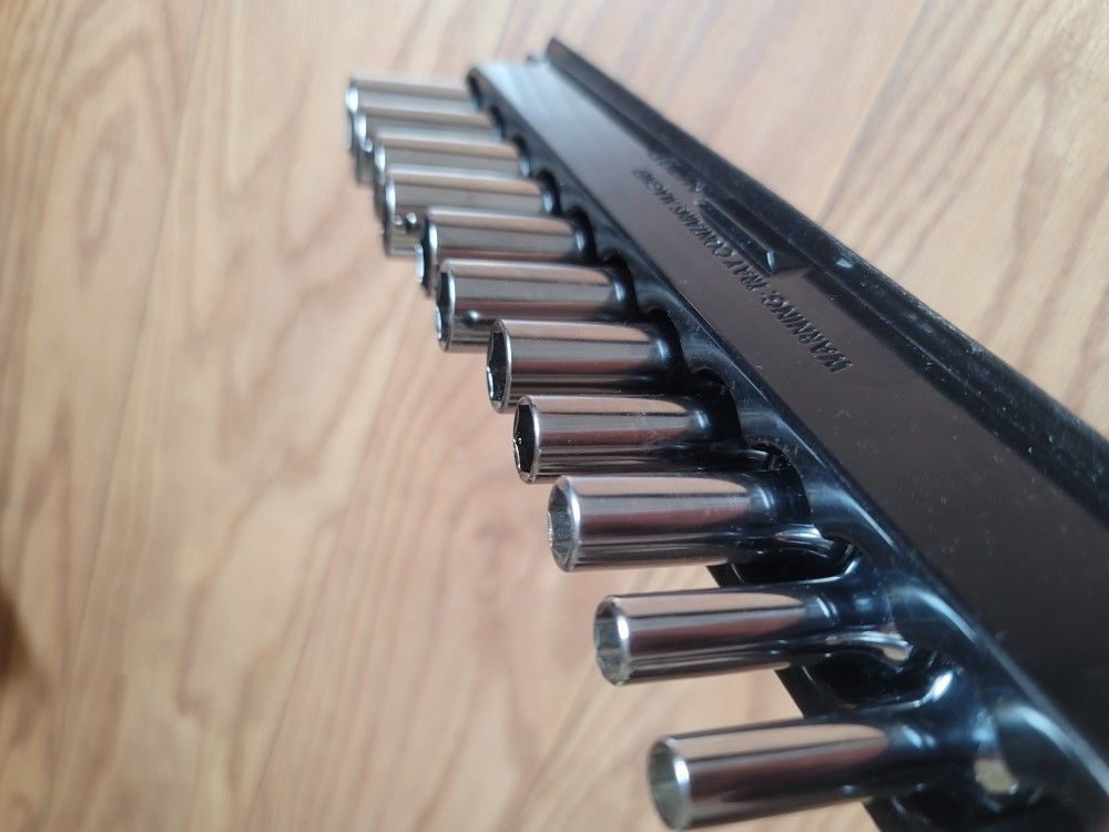 Snap-On 3/8 Deep Like New Never Used 11pc SAE Socket Set