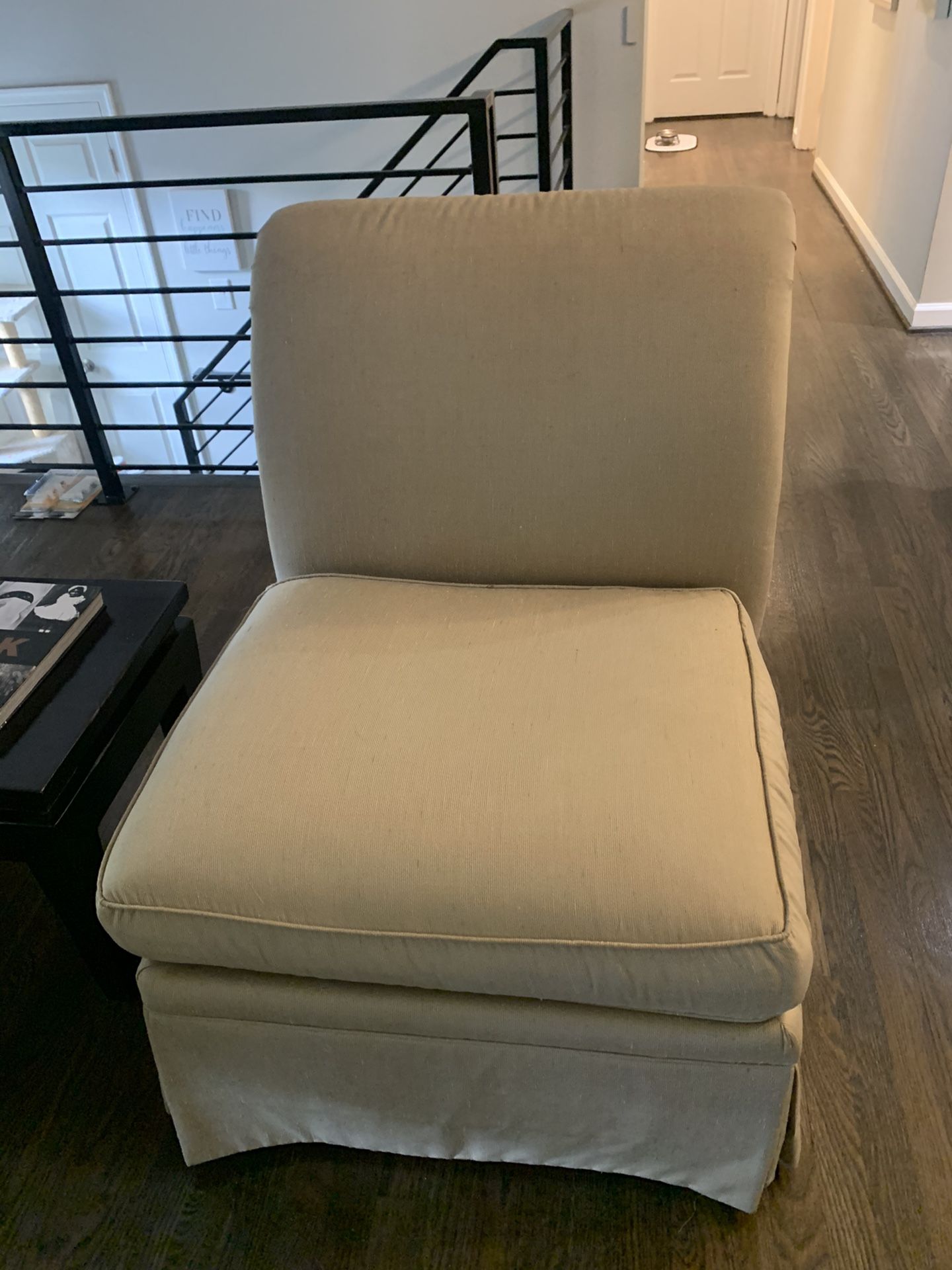 Roll Back Chairs 2, Priced Per Chair