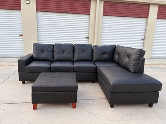 Sectional w/ ottoman