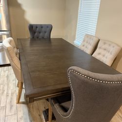 Comedor de Cinco Sillas 